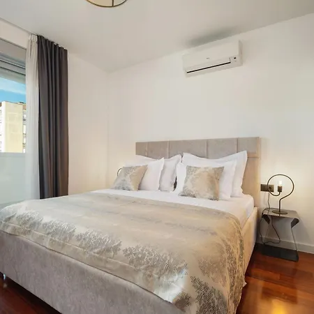 No 15 Apartment